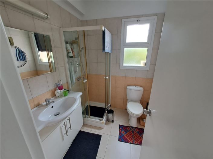 Image No.9-3 Bed Apartment for sale