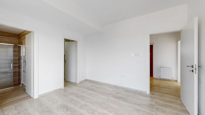 Image No.19-Maison de 5 chambres à vendre à Kissonerga