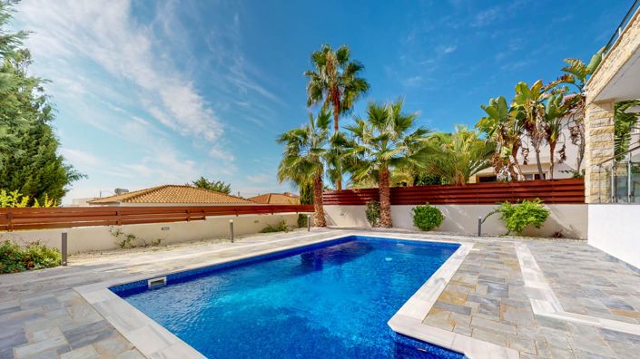 Image No.25-Maison de 5 chambres à vendre à Kissonerga