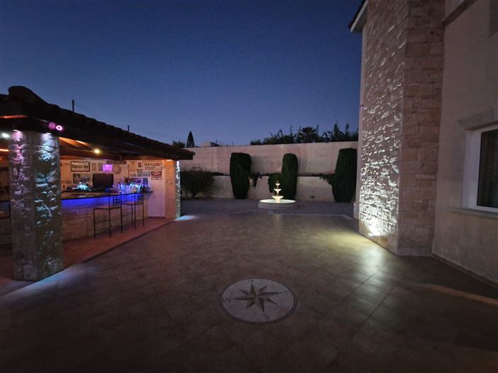 Image No.3-Maison de 5 chambres à vendre à Akoursos