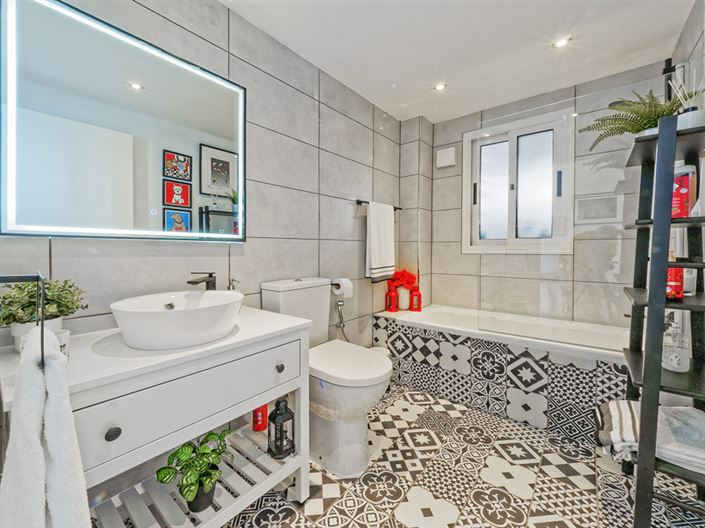 Image No.8-Maison de 4 chambres à vendre à Tala