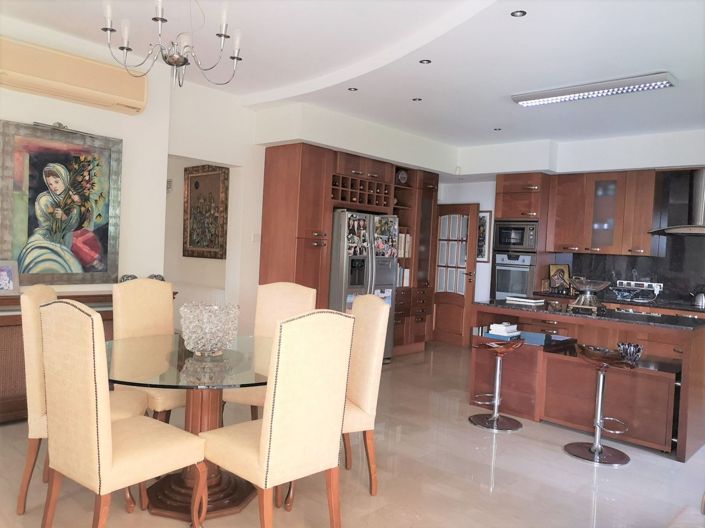 Image No.5-Maison de 6 chambres à vendre à Tala