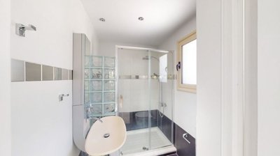 0ca9617b-83d2-4091-be5d-e02c5567c9a2