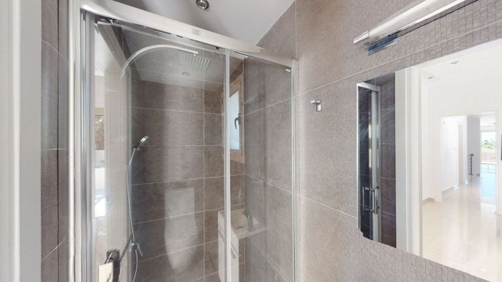 Image No.13-Maison de 4 chambres à vendre à Kissonerga