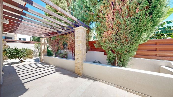 Image No.20-Maison de 4 chambres à vendre à Kissonerga