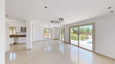 77b3f7ad-2a13-442c-a3e3-b876b1081356