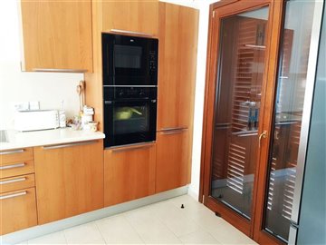 12d94406-b051-45a3-a21a-4d620b47b2df