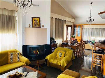 6f5cc4fc-58d4-4aad-afeb-fa96fa43aa3c