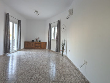 d9050284-feea-4c50-a5cc-aec8f6c73086