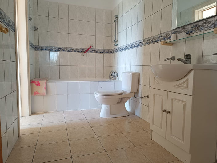 Image No.13-Appartement de 3 chambres à vendre à Empa