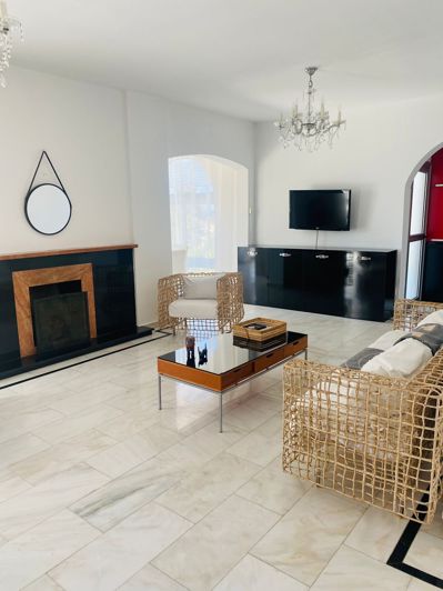 Image No.10-5 Bed House for sale