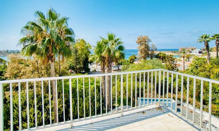 Image No.19-5 Bed House for sale