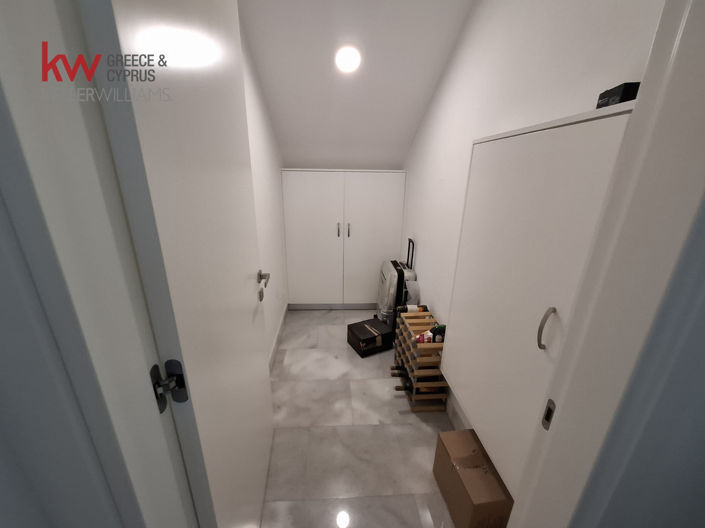 Image No.10-5 Bed Villa for sale