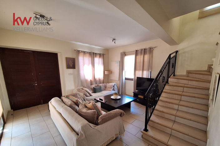 Image No.2-Maison de 4 chambres à vendre à Chlorakas