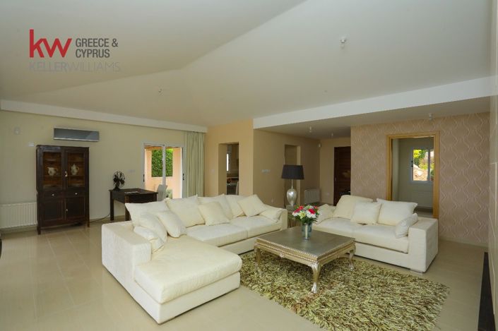 Image No.3-Bungalow de 5 chambres à vendre à Tala