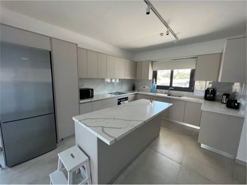 bb469fb8-312e-432d-a1fa-e4bd2d0c7d88