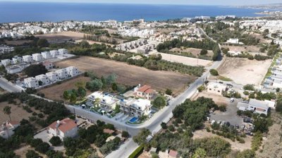 1f5f42f5-42d6-4adc-8113-4566586cf82f