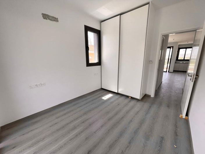 Image No.4-Appartement de 1 chambre à vendre à Empa