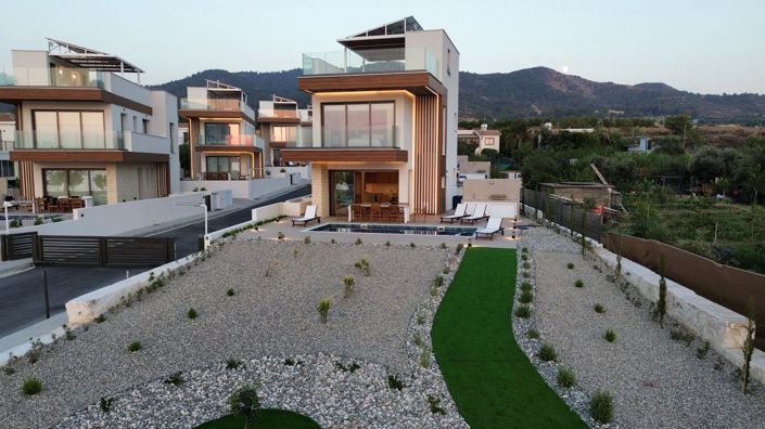 Image No.3-Maison de 4 chambres à vendre à Argaka