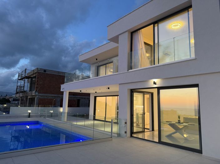 Image No.29-Maison de 4 chambres à vendre à Kissonerga