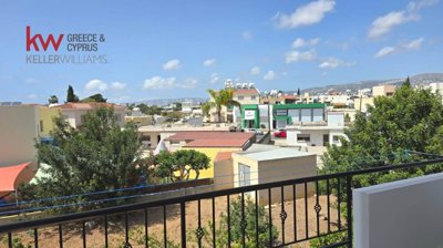 1df15a4a-eb77-4095-80e9-397a87e4066b