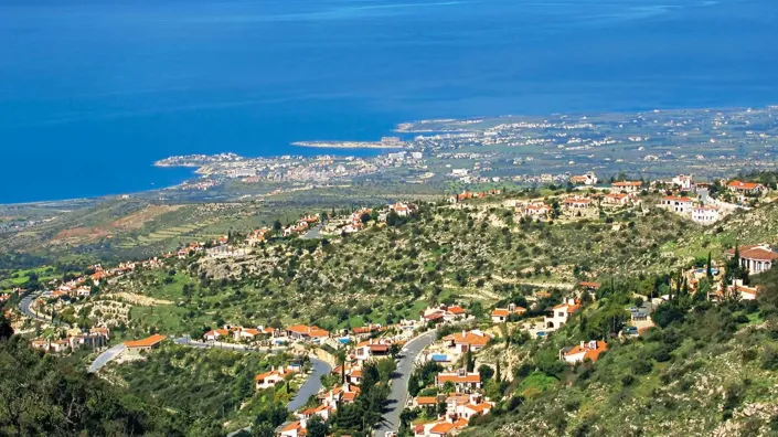 Image No.2-4 Bed House for sale