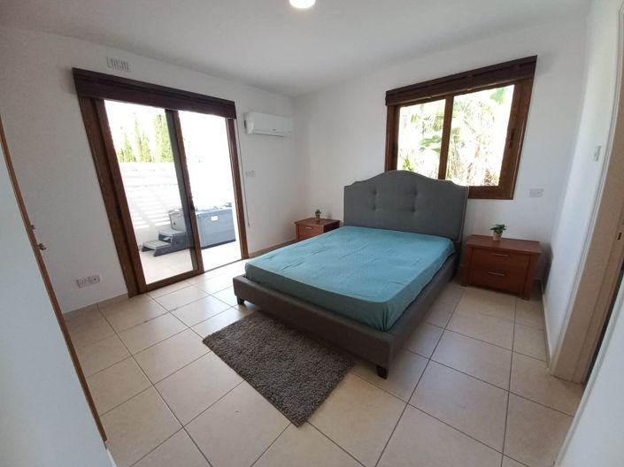 Image No.10-Commercial for sale