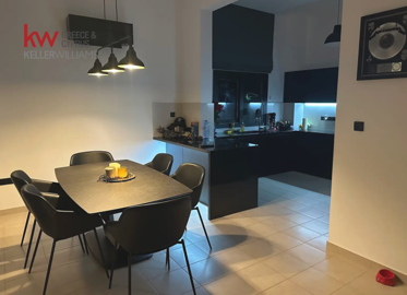 03ac96c6-d816-454c-8005-b5e9dba2832a