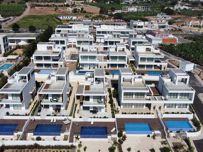 Image No.4-Maison de 4 chambres à vendre à Kissonerga