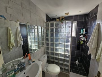 a8f8cca0-93f0-44bb-995b-57e33b9eeceb