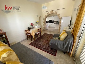 c9d4b793-7dcc-4741-9c48-ff0ac4dff69c