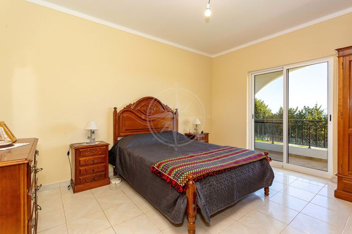 Image No.12-4 Bed Villa for sale