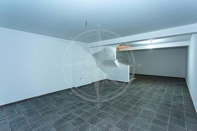 1987-349669-0086b5b4f2b294297643049c268e89554