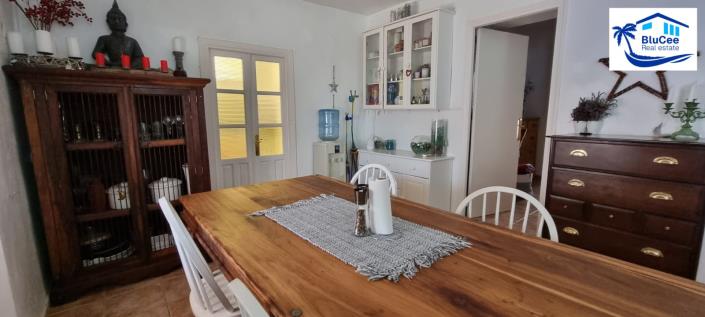 Image No.15-4 Bed House for sale