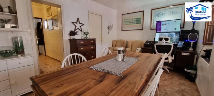 Image No.19-4 Bed House for sale