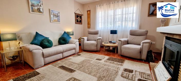 Image No.8-3 Bed Semi-Detached for sale