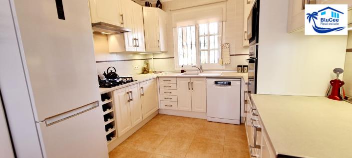 Image No.20-3 Bed Semi-Detached for sale