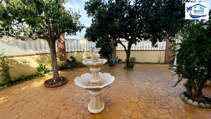 Image No.3-6 Bed House/Villa for sale