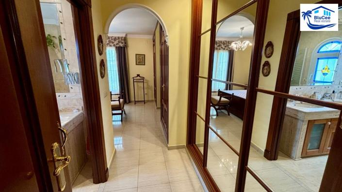 Image No.26-6 Bed House/Villa for sale