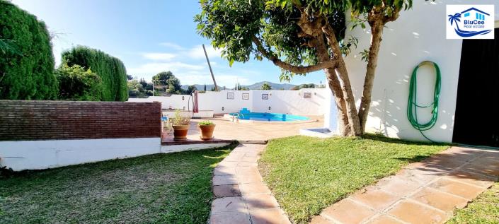 Image No.4-10 Bed Villa / Detached for sale