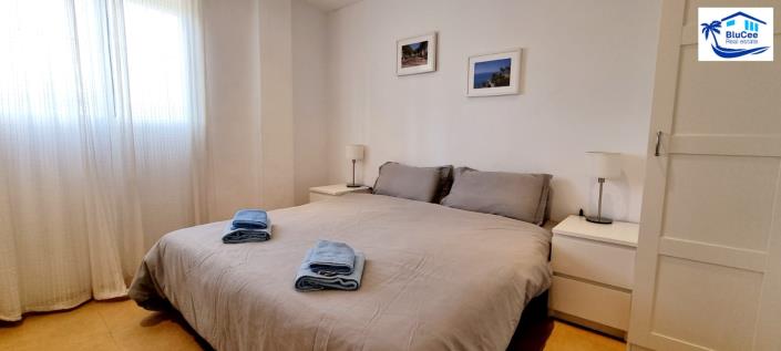 Image No.15-10 Bed Villa / Detached for sale