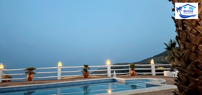 Image No.11-3 Bed Villa for sale