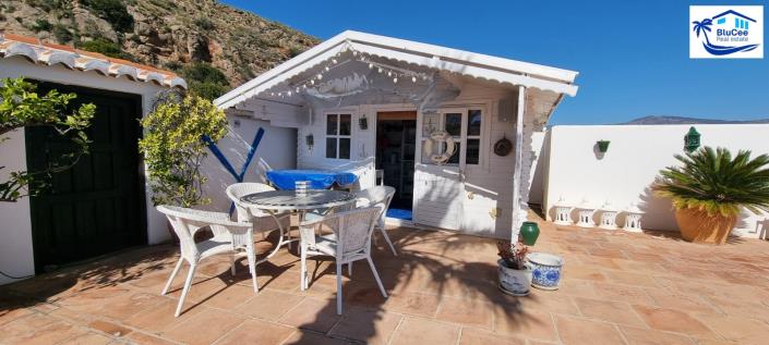 Image No.17-3 Bed Villa for sale