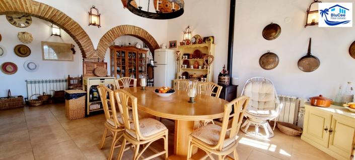 Image No.20-3 Bed Villa for sale