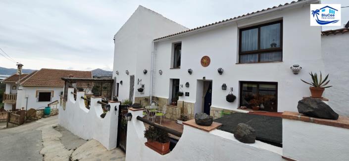 Image No.33-Maison / Villa de 4 chambres à vendre à Periana