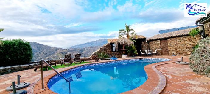 Image No.6-Maison / Villa de 6 chambres à vendre à Sayalonga