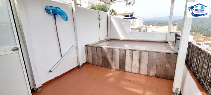 Image No.7-Maison de village de 2 chambres à vendre à Cutar