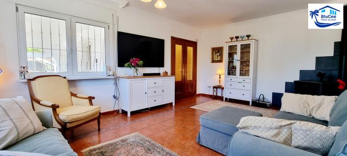 Image No.10-3 Bed Villa for sale