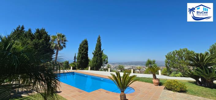 Image No.5-3 Bed Villa for sale