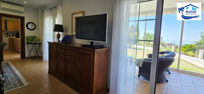 Image No.20-3 Bed Villa for sale